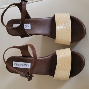 Steve Madden Creme Brown Wood Platform Shoes size 37 US size 6.5